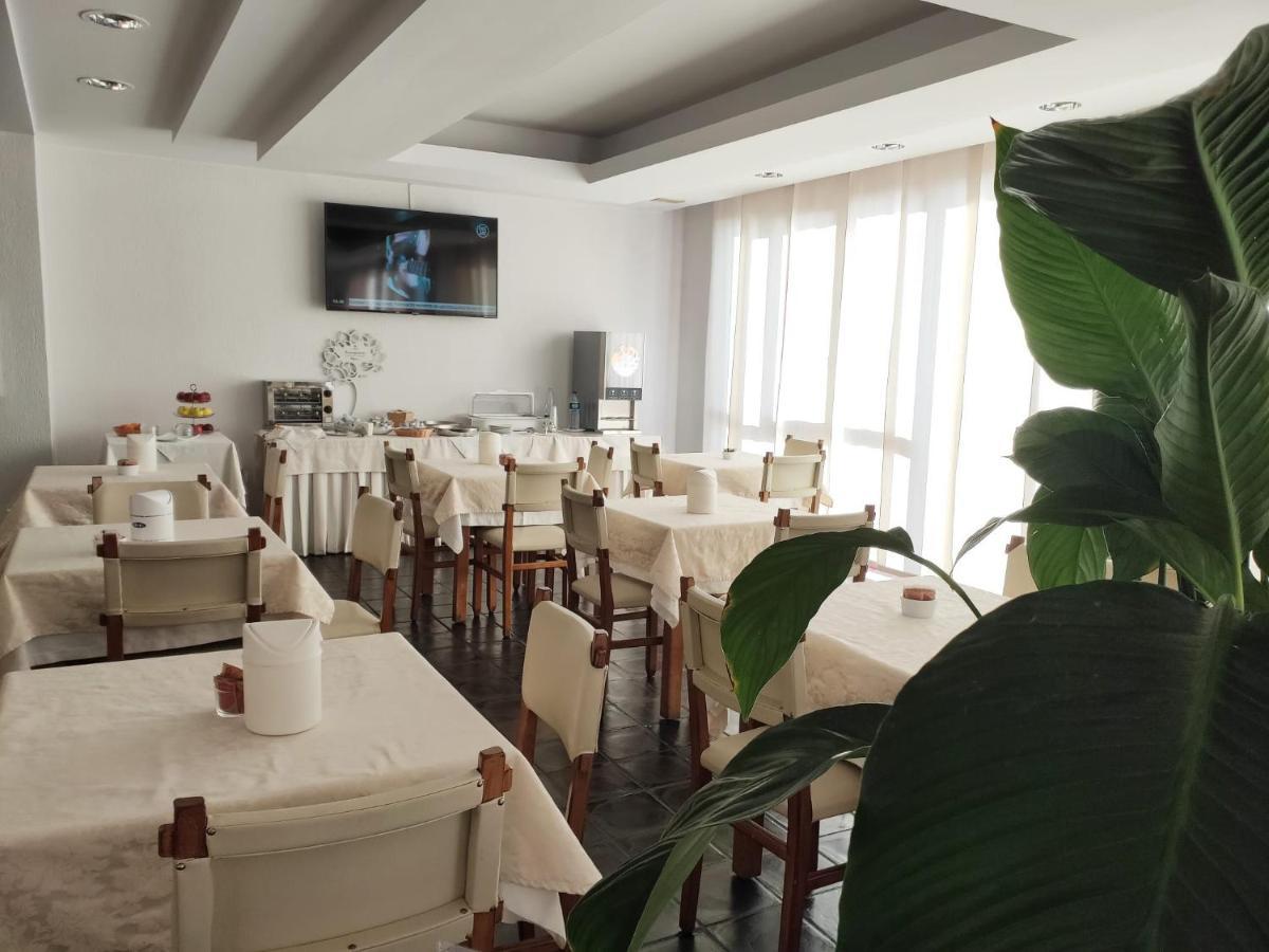 Hotel Galant Venaria Reale Luaran gambar