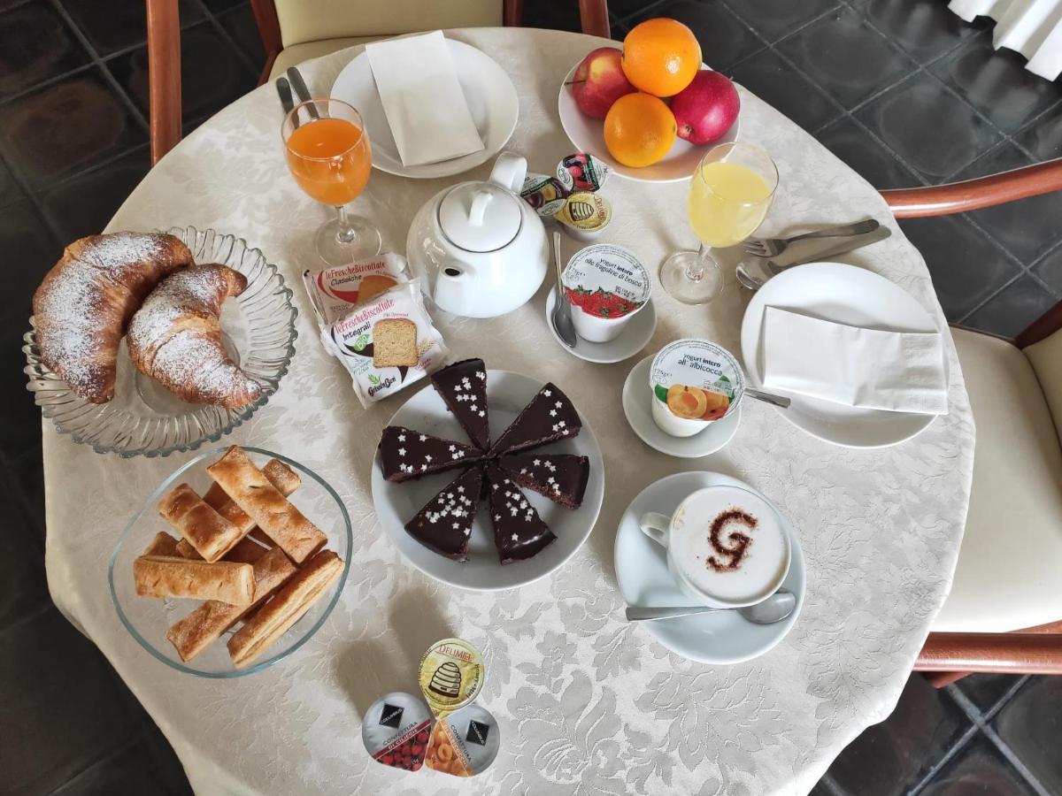 Hotel Galant Venaria Reale Luaran gambar