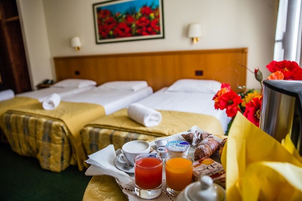 Hotel Galant Venaria Reale Luaran gambar