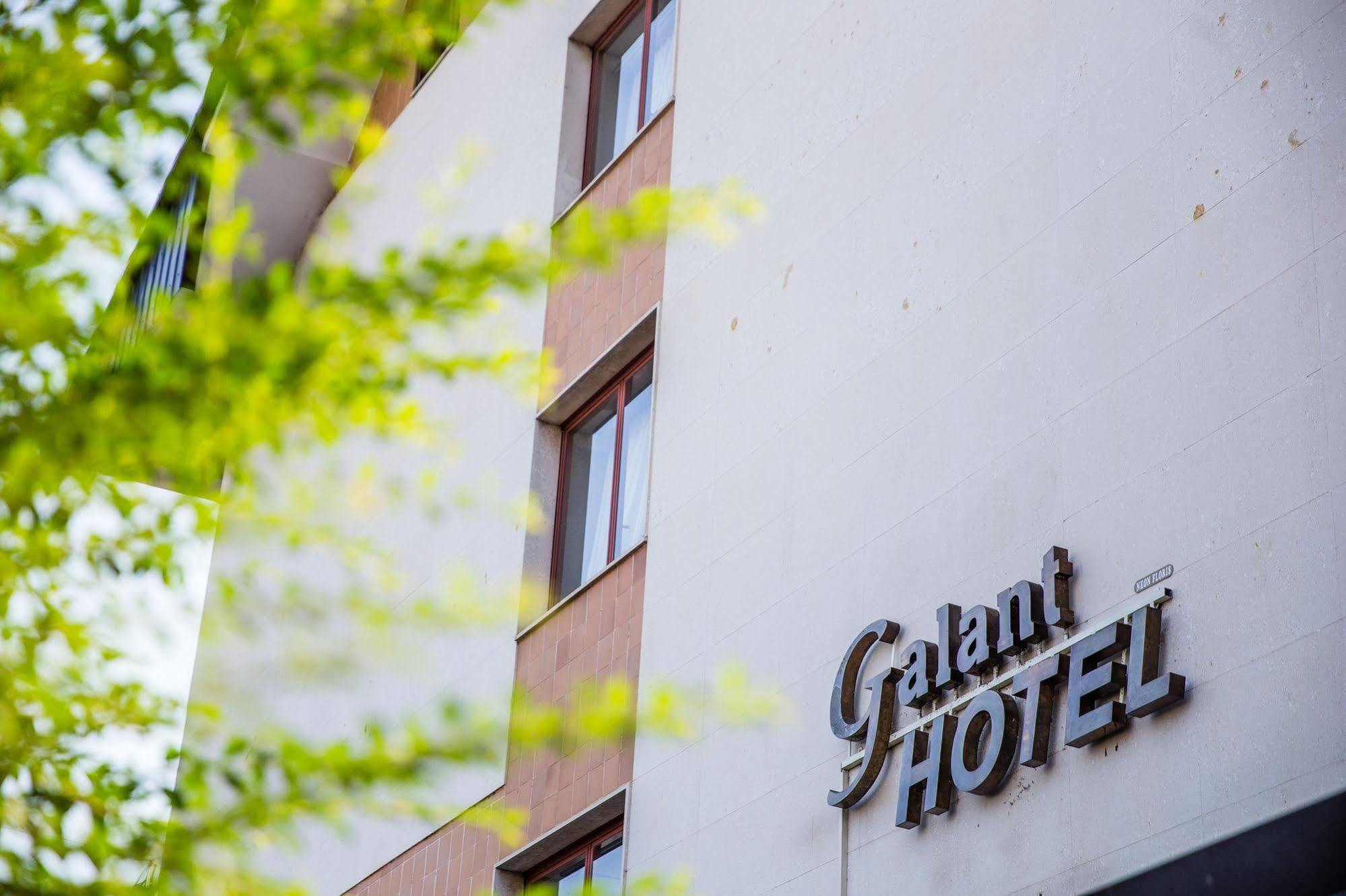 Hotel Galant Venaria Reale Luaran gambar